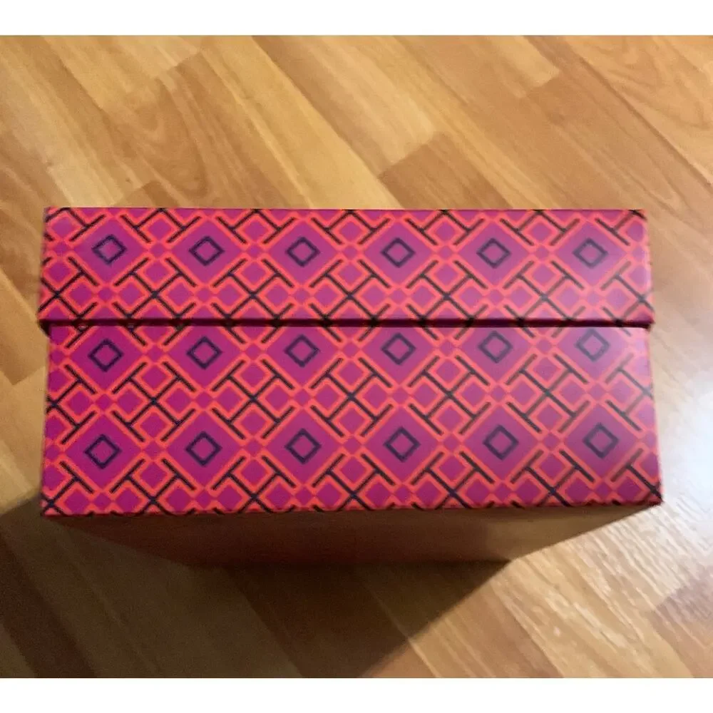 Tory Burch empty shoe‎ box